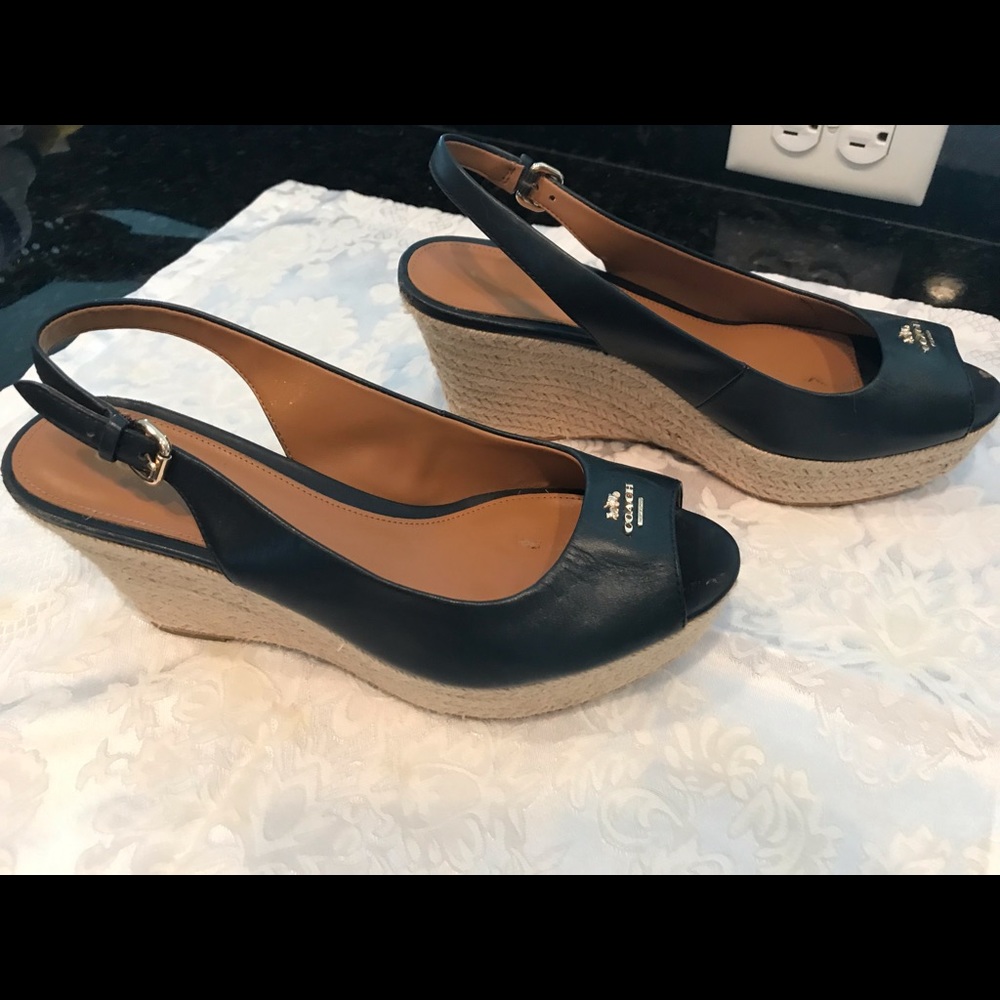Coach sandal - Picture 2 of 4